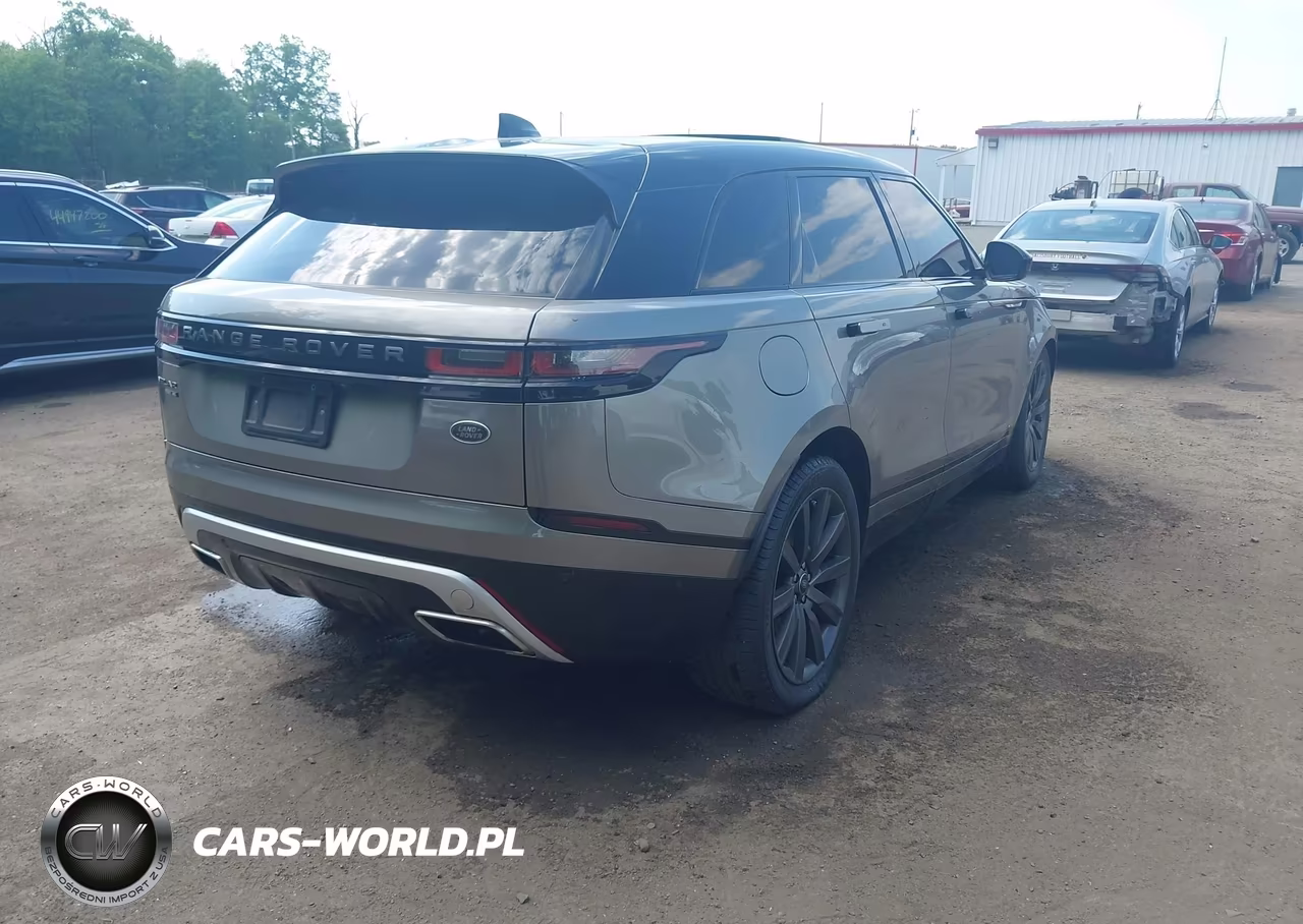 2018 Land Rover Range Rover Velar P380 Se R-Dynamic VIN:SALYL2RV9JA709437 - 4