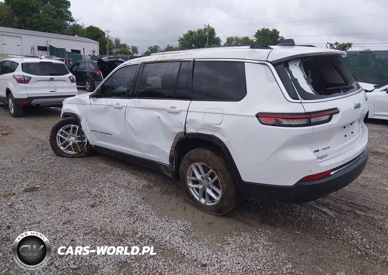 2021 Jeep Grand Cherokee L Laredo 4X4 VIN:1C4RJKAG2M8146578 - 3