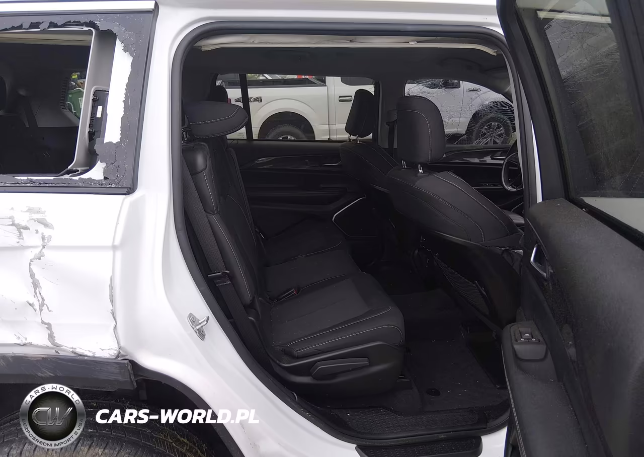2021 Jeep Grand Cherokee L Laredo 4X4 VIN:1C4RJKAG2M8146578 - 8