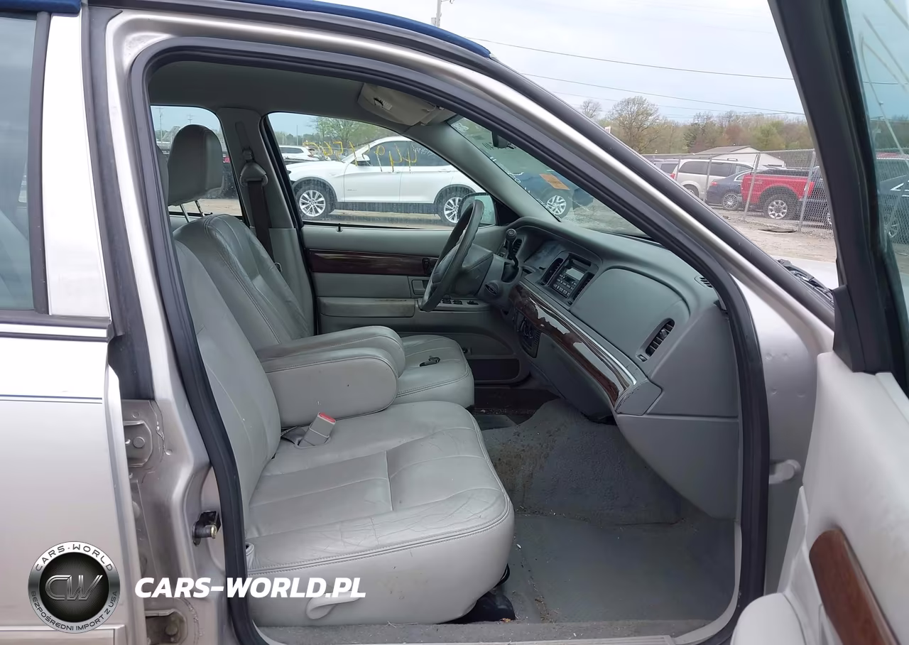 2004 Mercury Grand Marquis Gs VIN:2MEFM74W04X607558 - 5