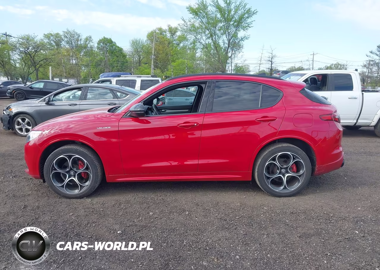 2022 Alfa Romeo Stelvio Veloce Ti Awd VIN:ZASPAKBN6N7D42509 - 14