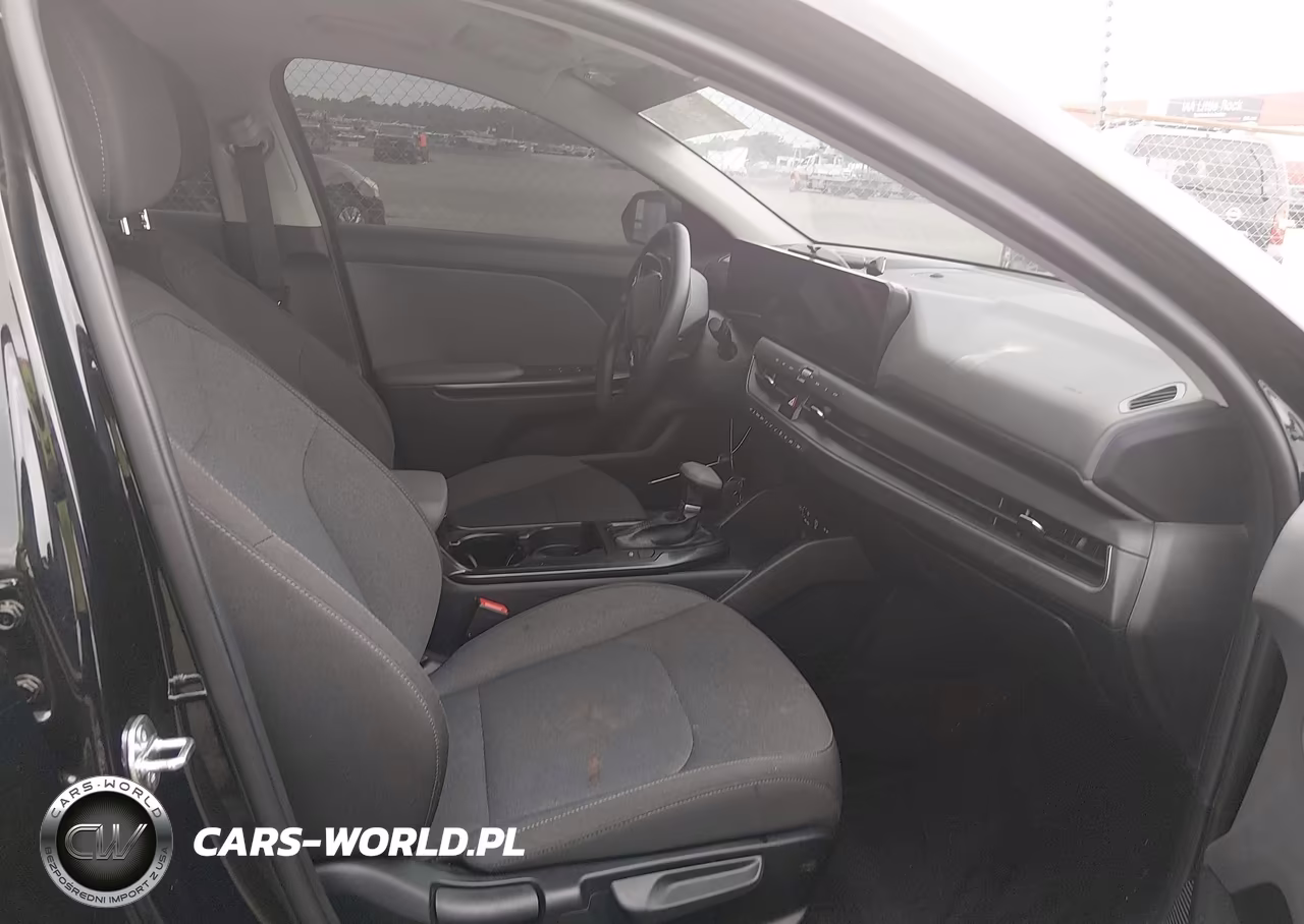 2025 Kia K4 Lx VIN:3KPFT4DE8SE211228 - 5