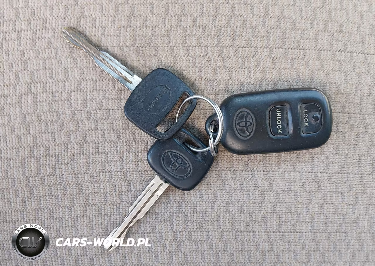 2003 Toyota Corolla Le VIN:1NXBR32E53Z070059 - 11