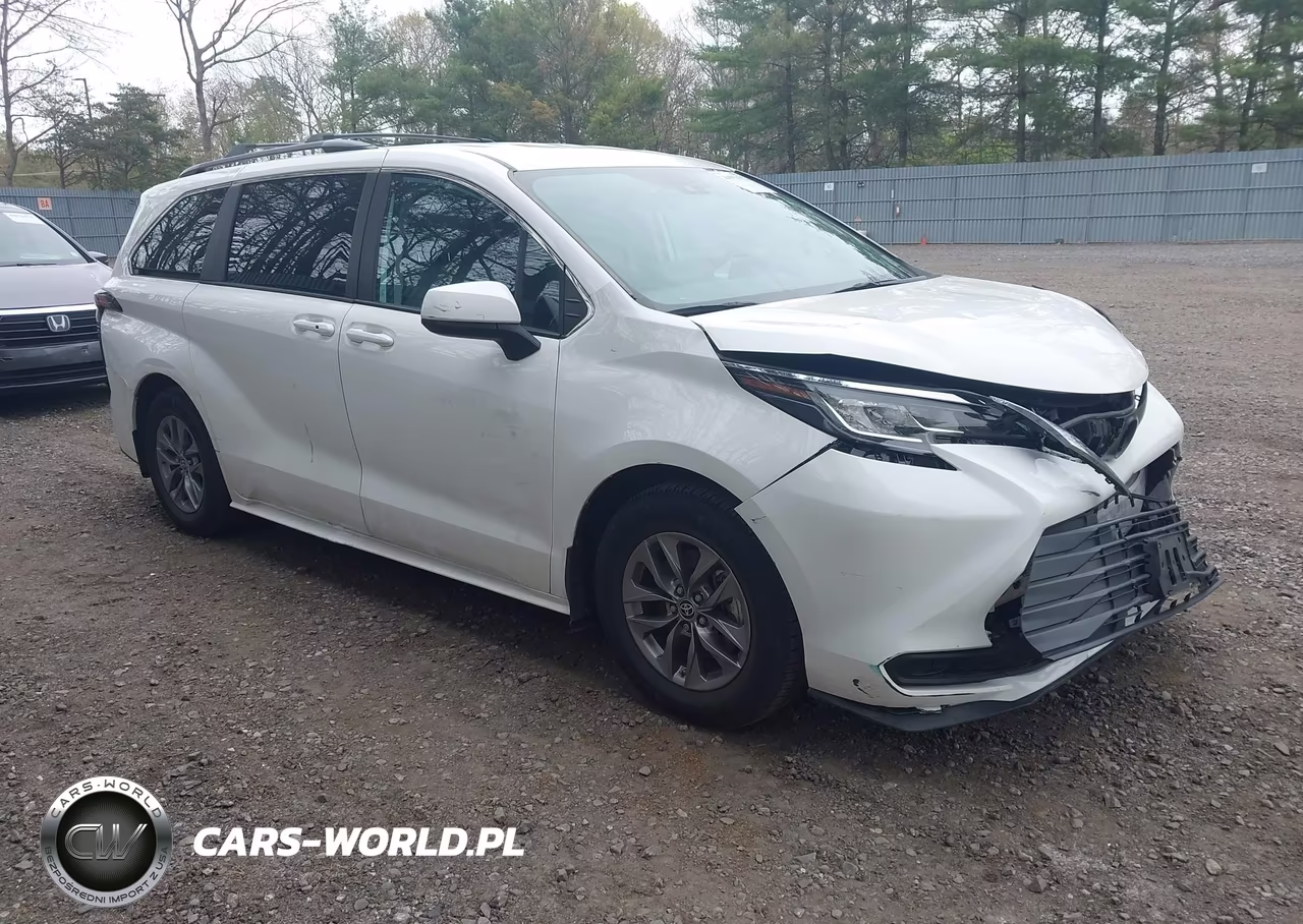 2023 Toyota Sienna Le – zdjęcie 1 z 21