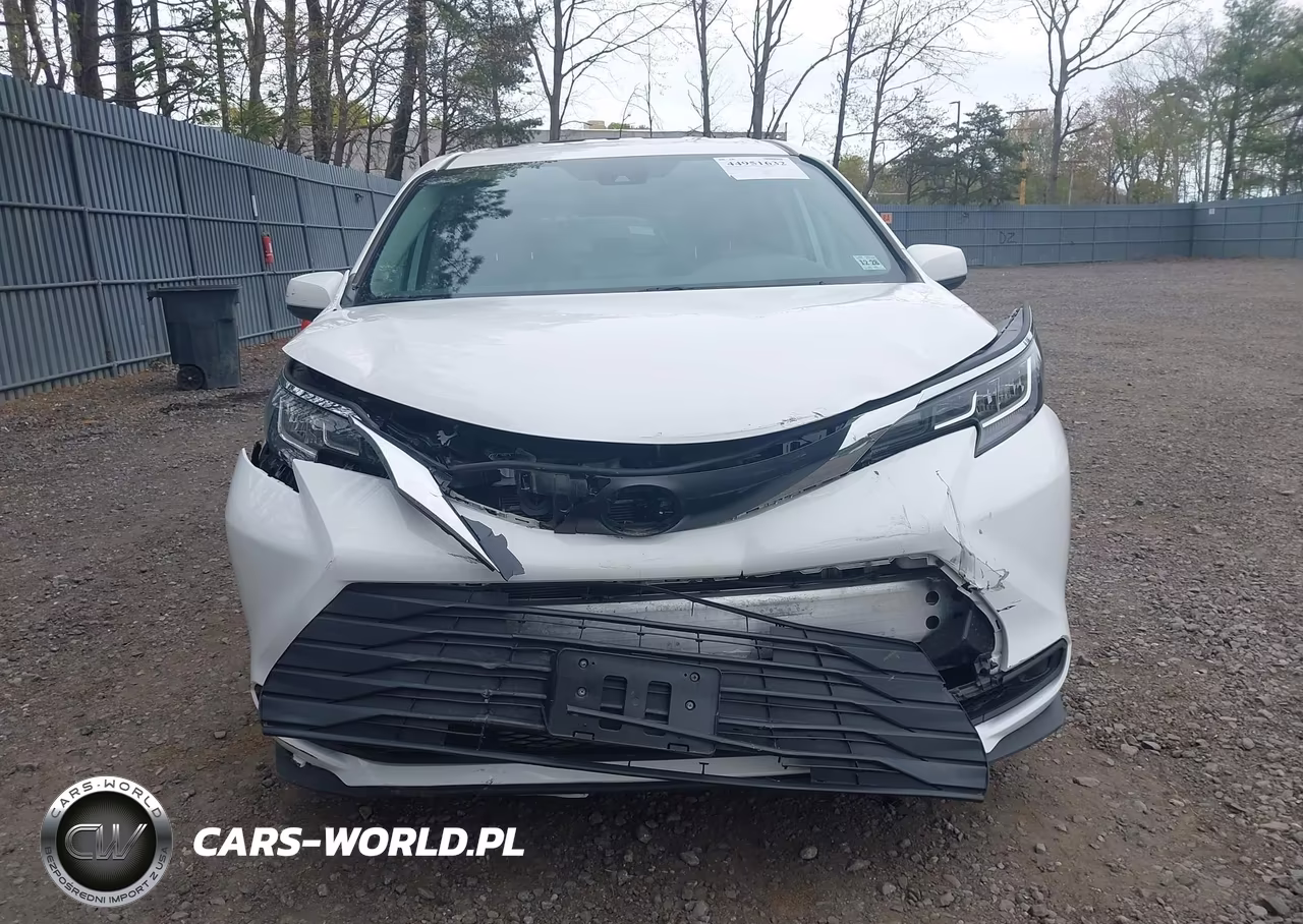 2023 Toyota Sienna Le VIN:5TDKRKEC0PS143843 - 12
