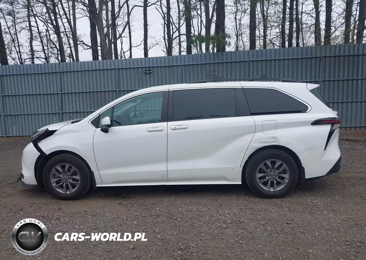 2023 Toyota Sienna Le VIN:5TDKRKEC0PS143843 - 14