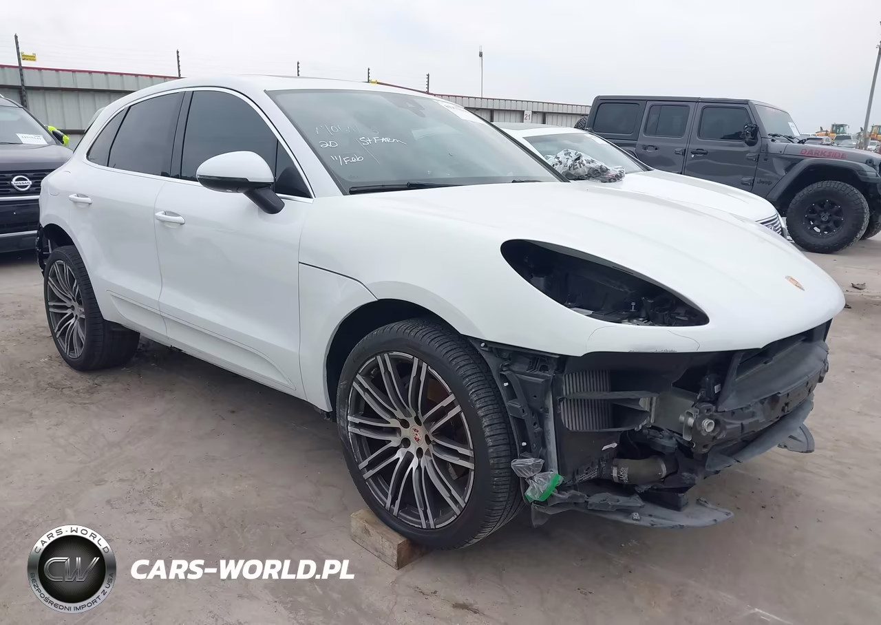 2020 Porsche Macan S