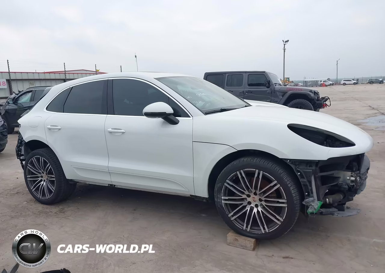 2020 Porsche Macan S VIN:WP1AB2A57LLB32842 - 14