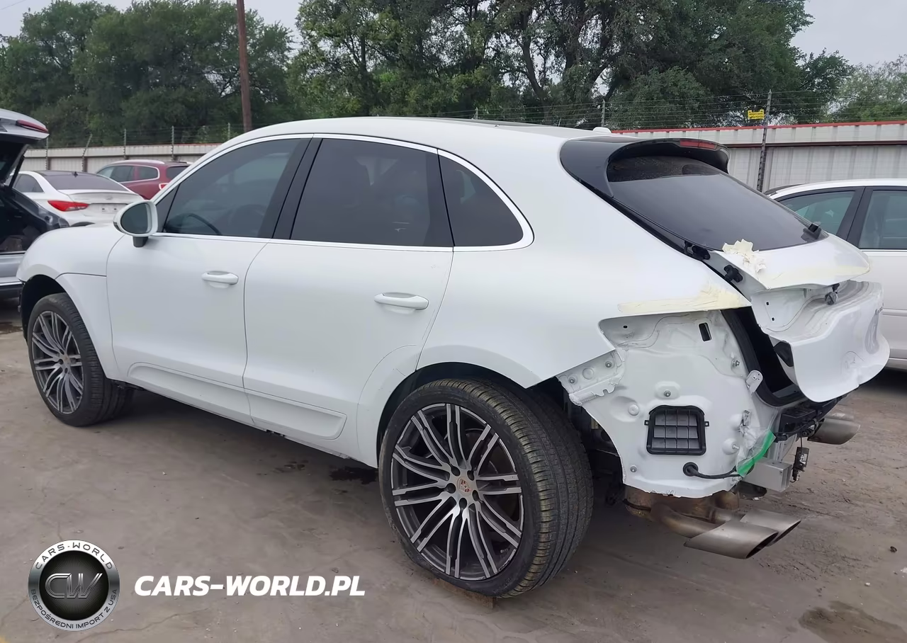 2020 Porsche Macan S VIN:WP1AB2A57LLB32842 - 15