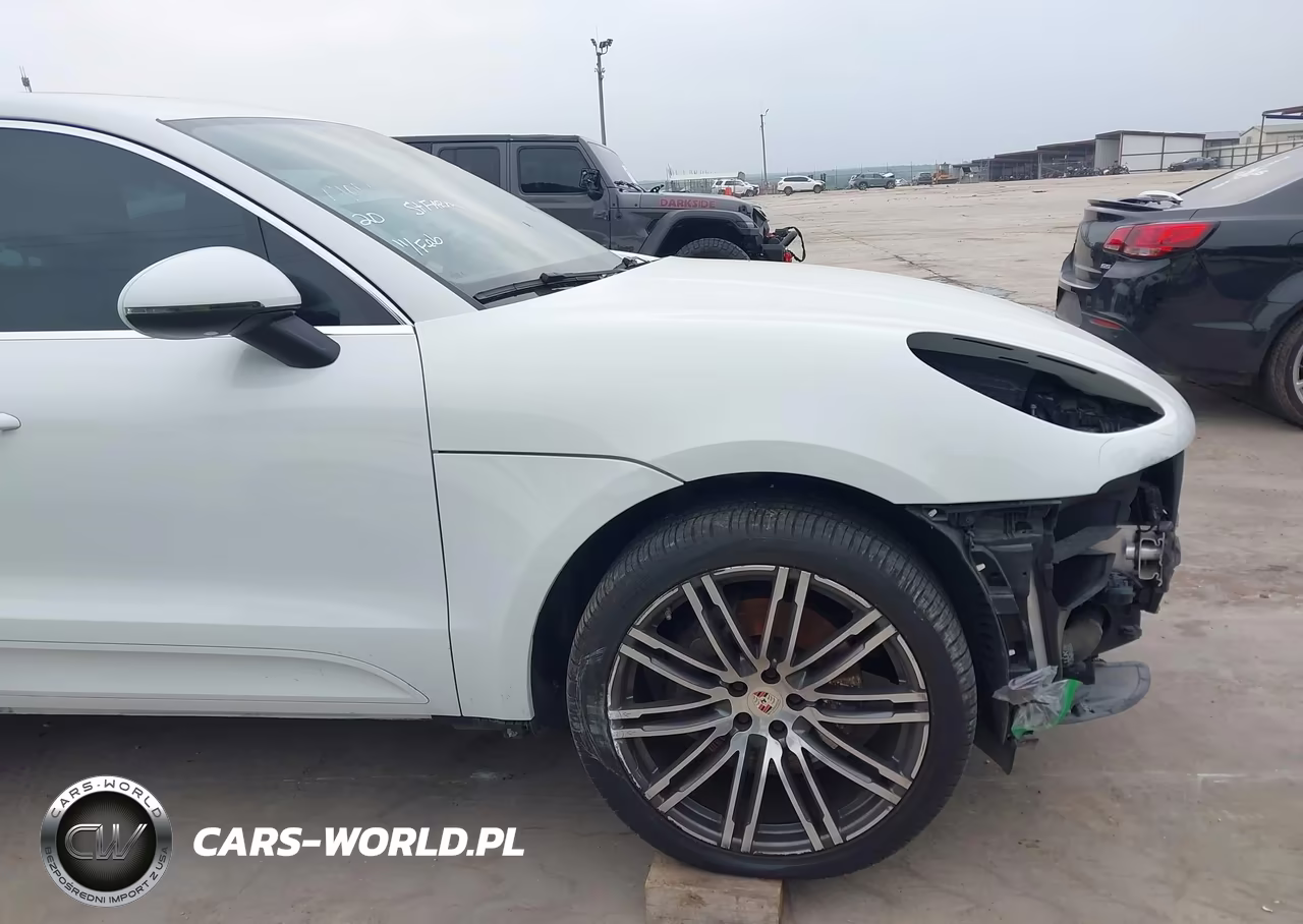 2020 Porsche Macan S VIN:WP1AB2A57LLB32842 - 18