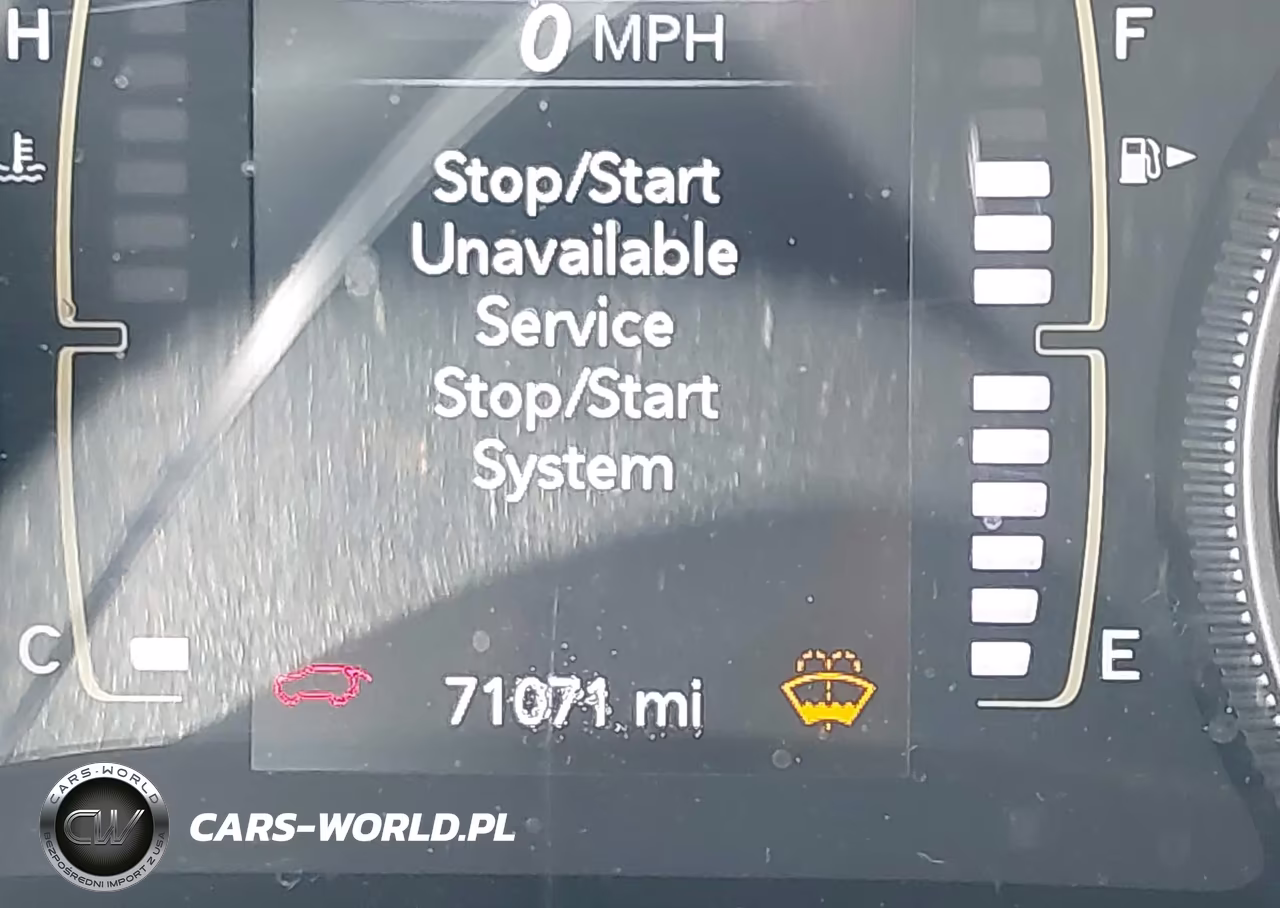 2019 Jeep Cherokee Latitude 4X4 VIN:1C4PJMCB2KD469053 - 16
