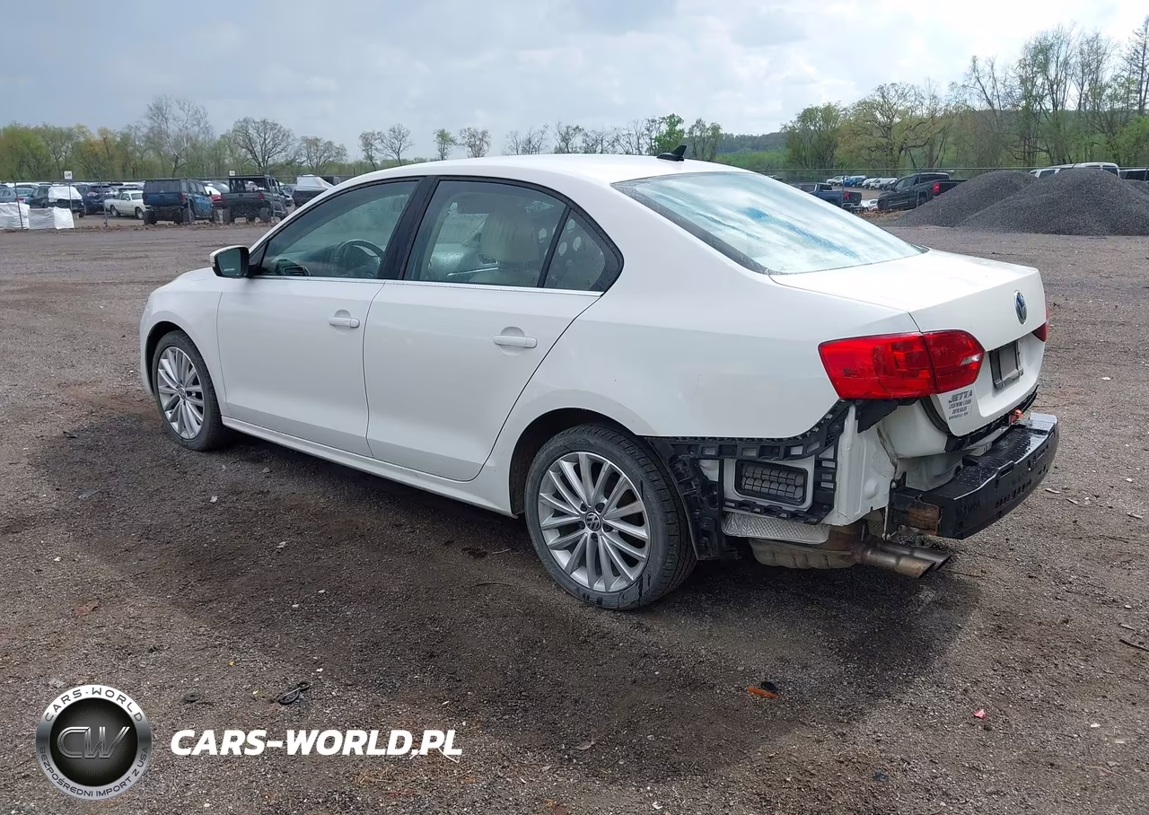 2013 Volkswagen Jetta 2.0L Tdi VIN:3VWLL7AJ8DM356698 - 3