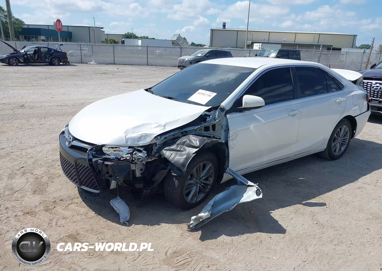 2016 Toyota Camry Se VIN:4T1BF1FK7GU231143 - 2