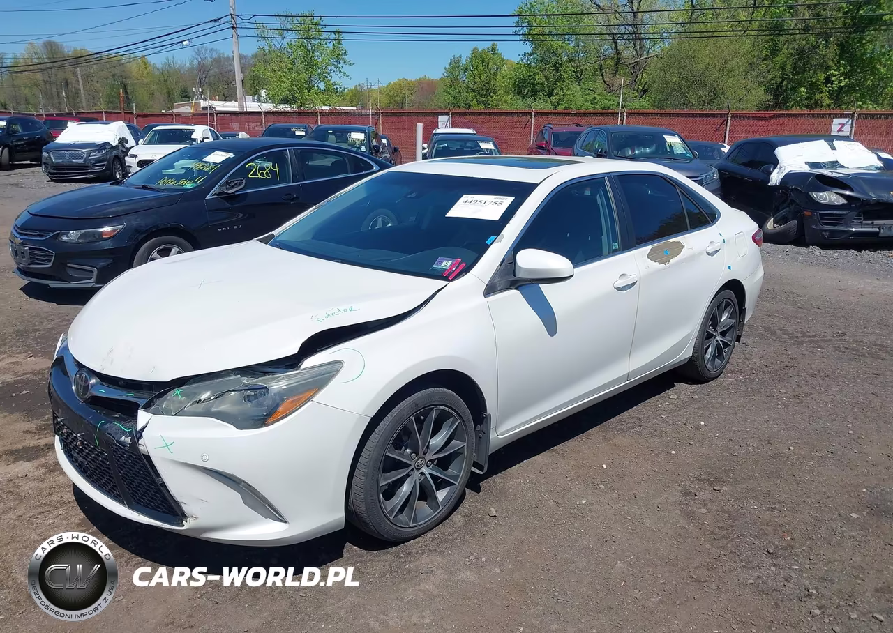 2015 Toyota Camry Xse V6 VIN:4T1BK1FK8FU556619 - 17