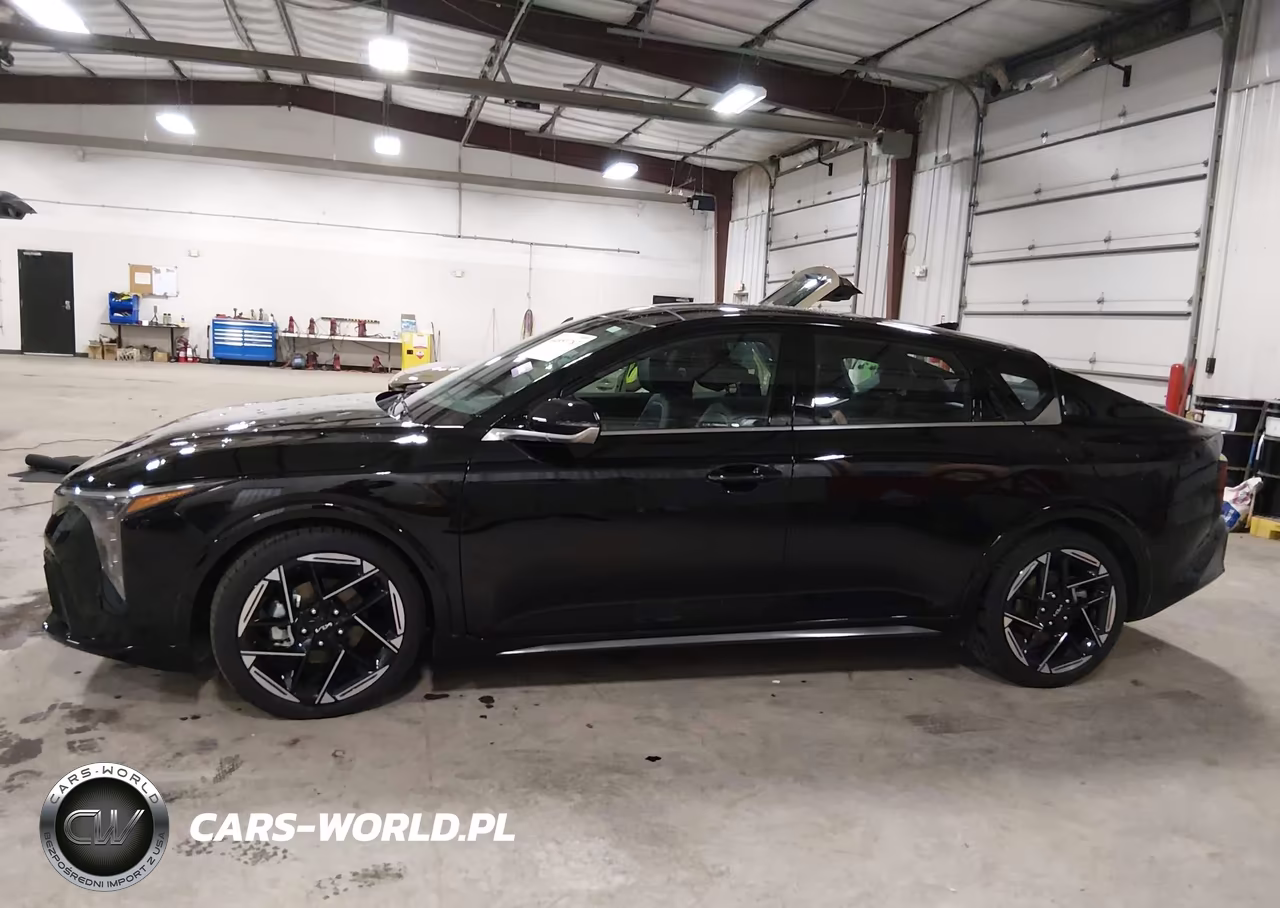 2025 Kia K4 Gt-Line VIN:3KPFW4DE0SE047304 - 14
