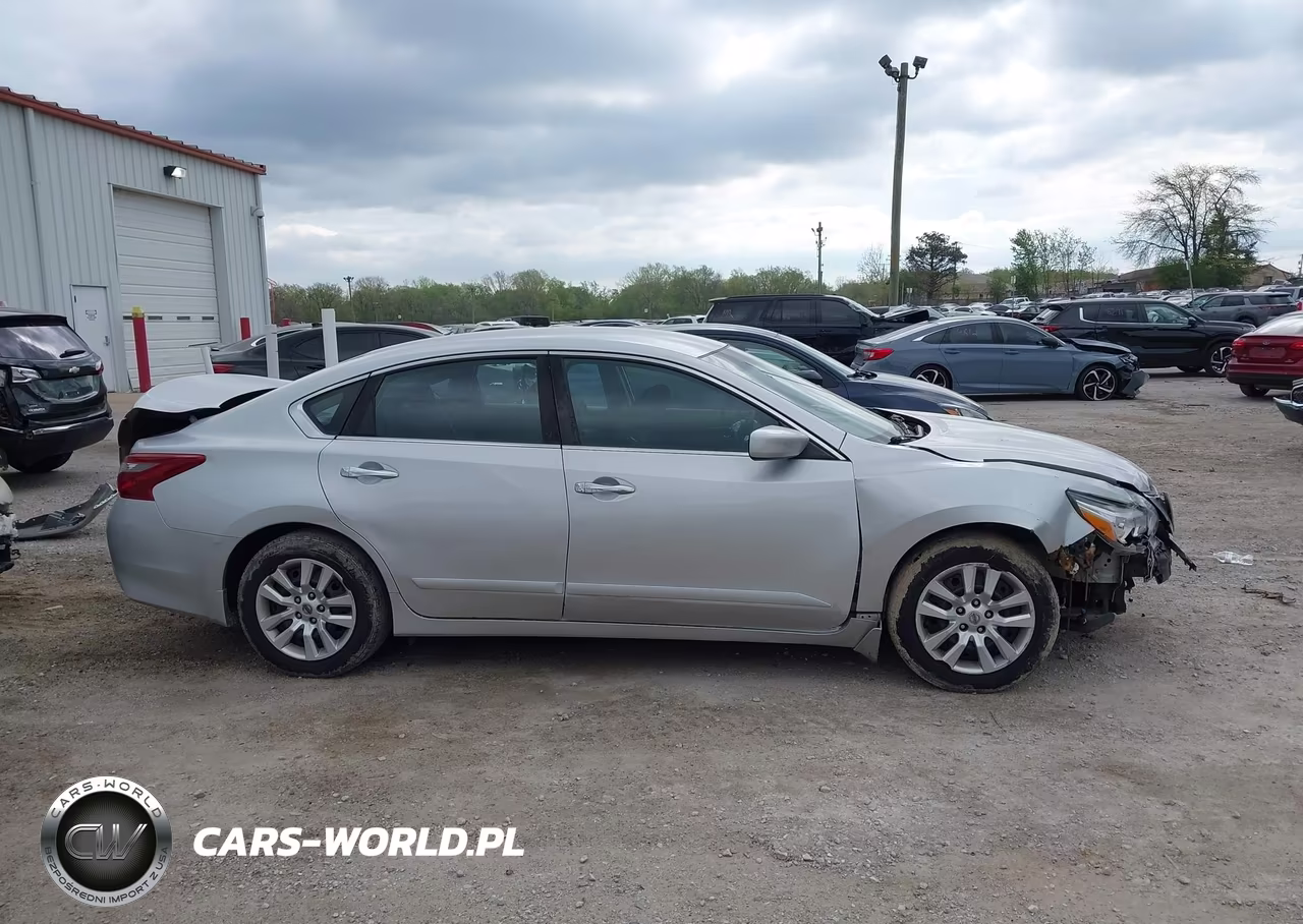 2018 Nissan Altima 2.5 S VIN:1N4AL3AP7JC262399 - 14