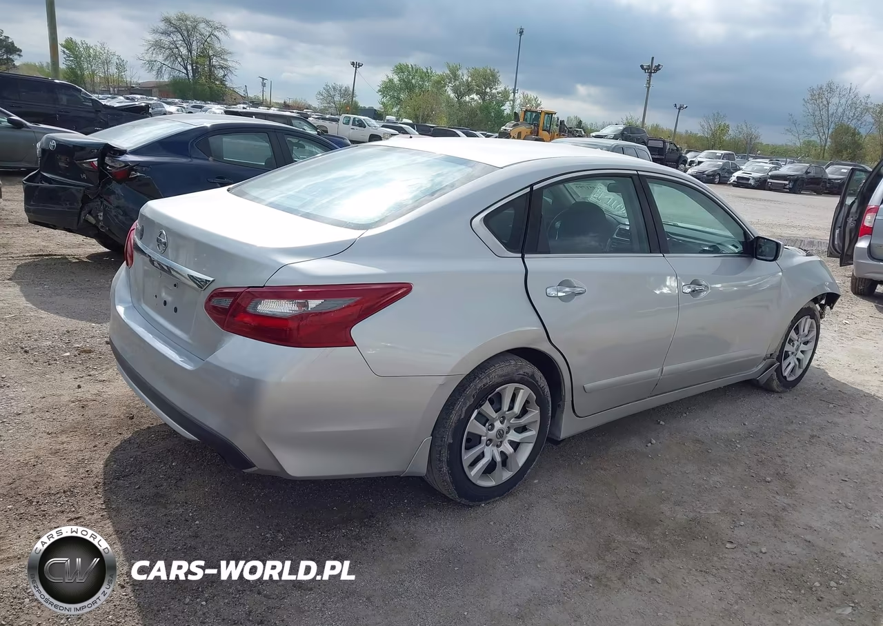 2018 Nissan Altima 2.5 S VIN:1N4AL3AP7JC262399 - 4