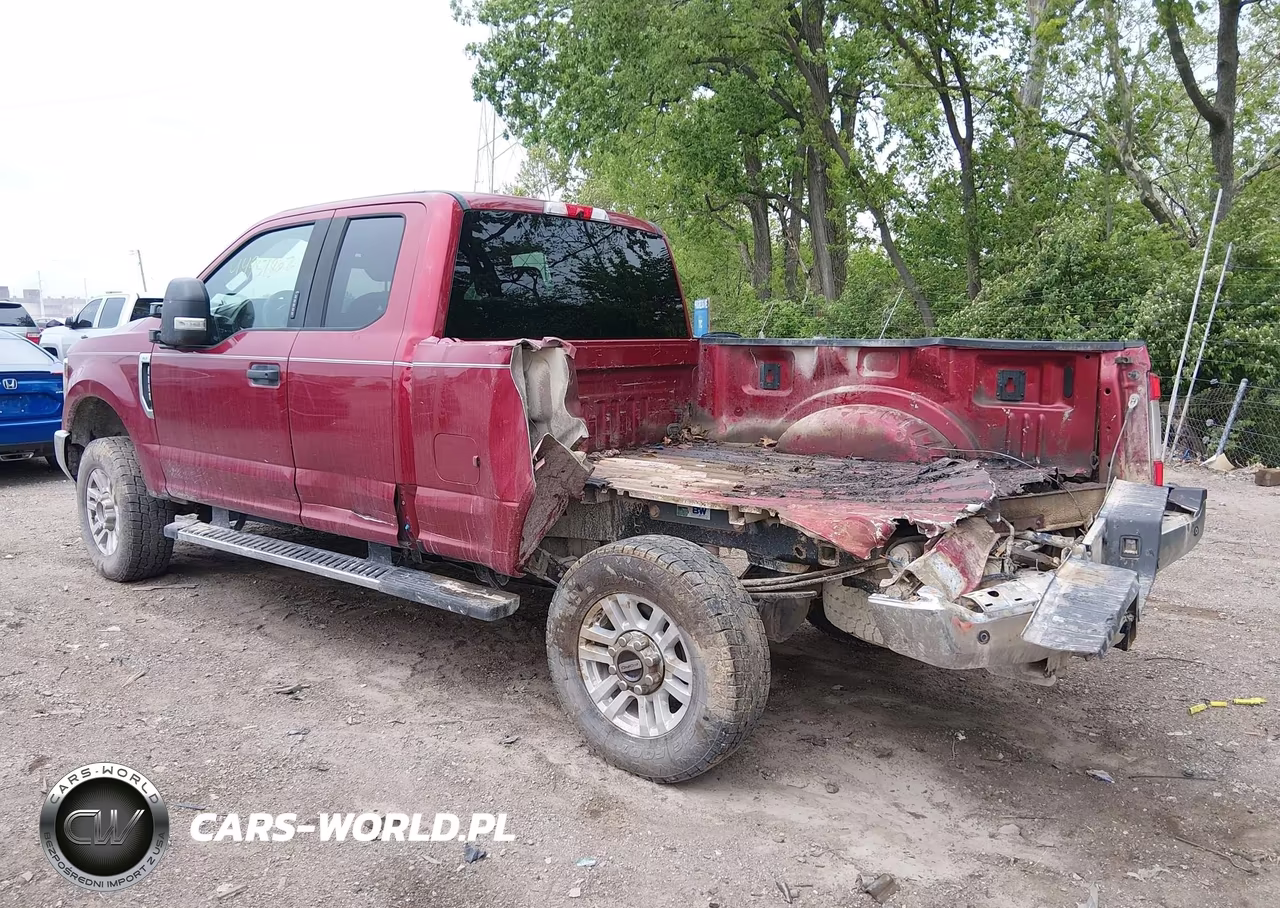 2019 Ford F-250 Xlt VIN:1FT7X2B63KEC57487 - 3
