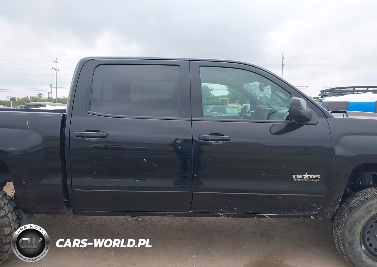 2018 Chevrolet Silverado 1500 2Lt VIN:3GCUKREC5JG370375 - 13