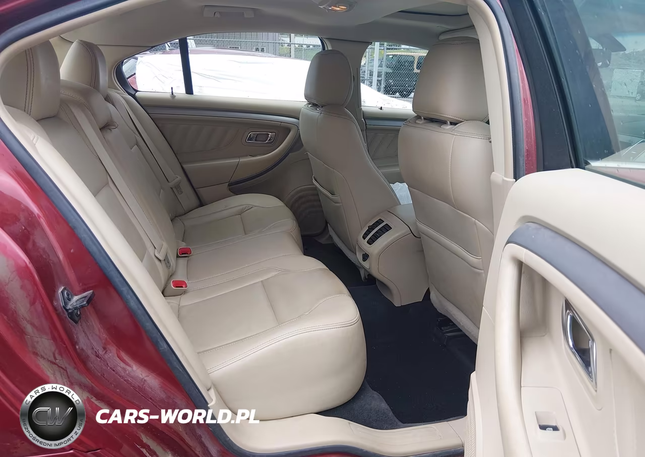 2018 Ford Taurus Sel VIN:1FAHP2E83JG102951 - 8