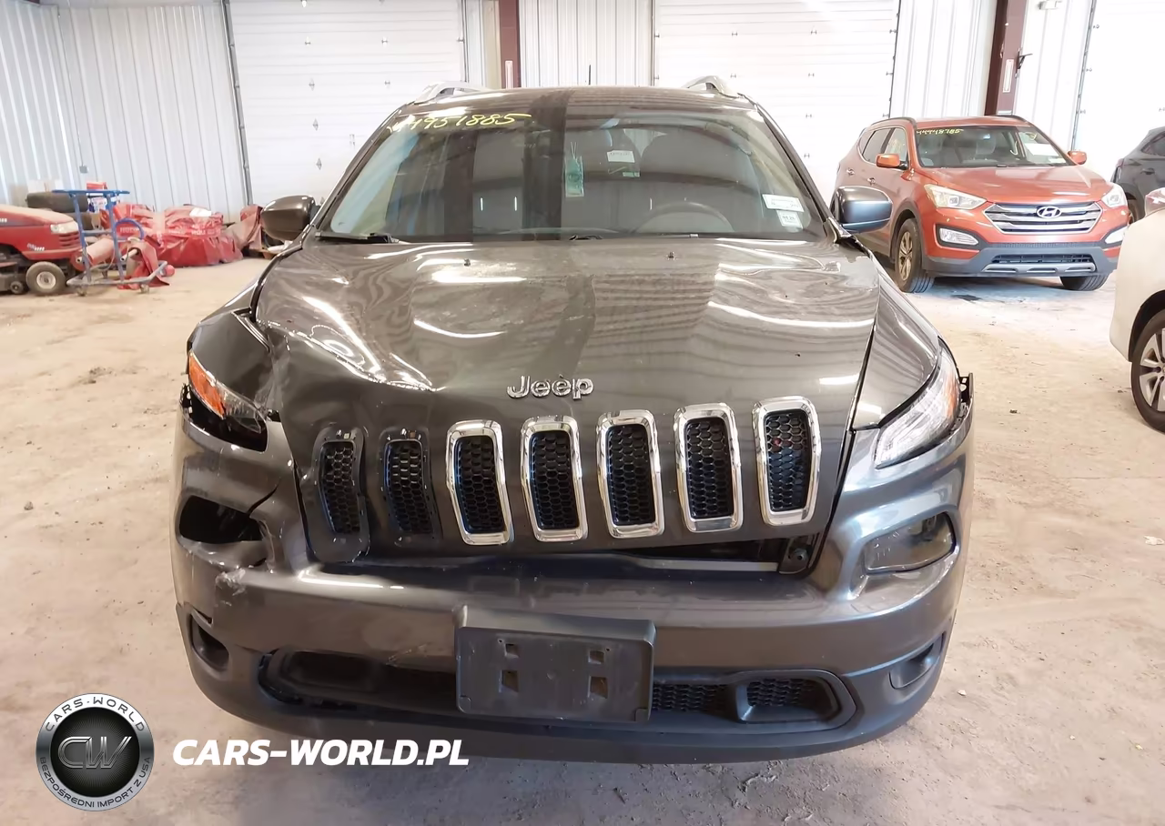 2017 Jeep Cherokee Latitude 4X4 VIN:1C4PJMCB5HW638785 - 12