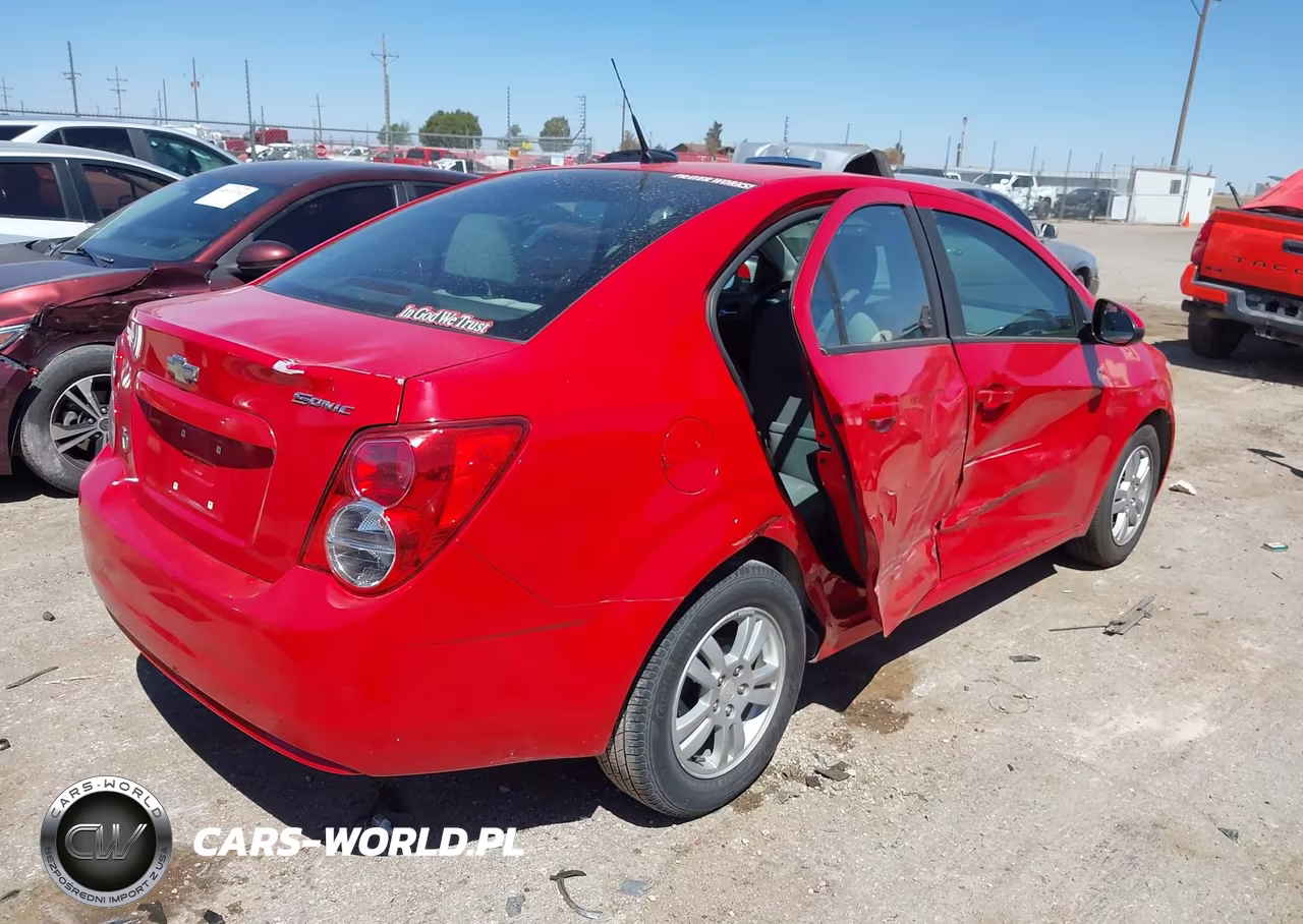 2012 Chevrolet Sonic 2Ls VIN:1G1JA5SH2C4199396 - 4