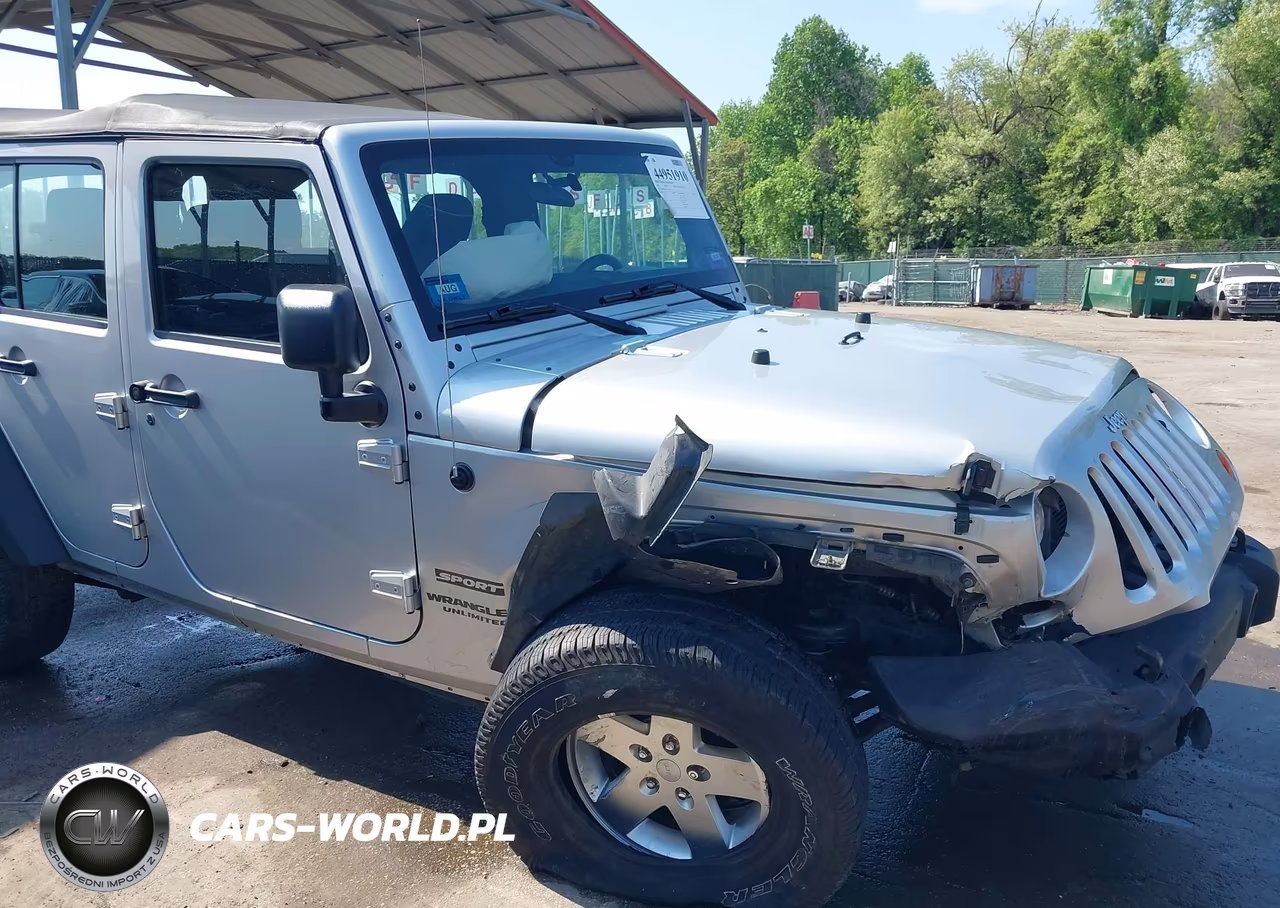 2012 Jeep Wrangler Unlimited Sport VIN:1C4BJWDG5CL178781 - 18