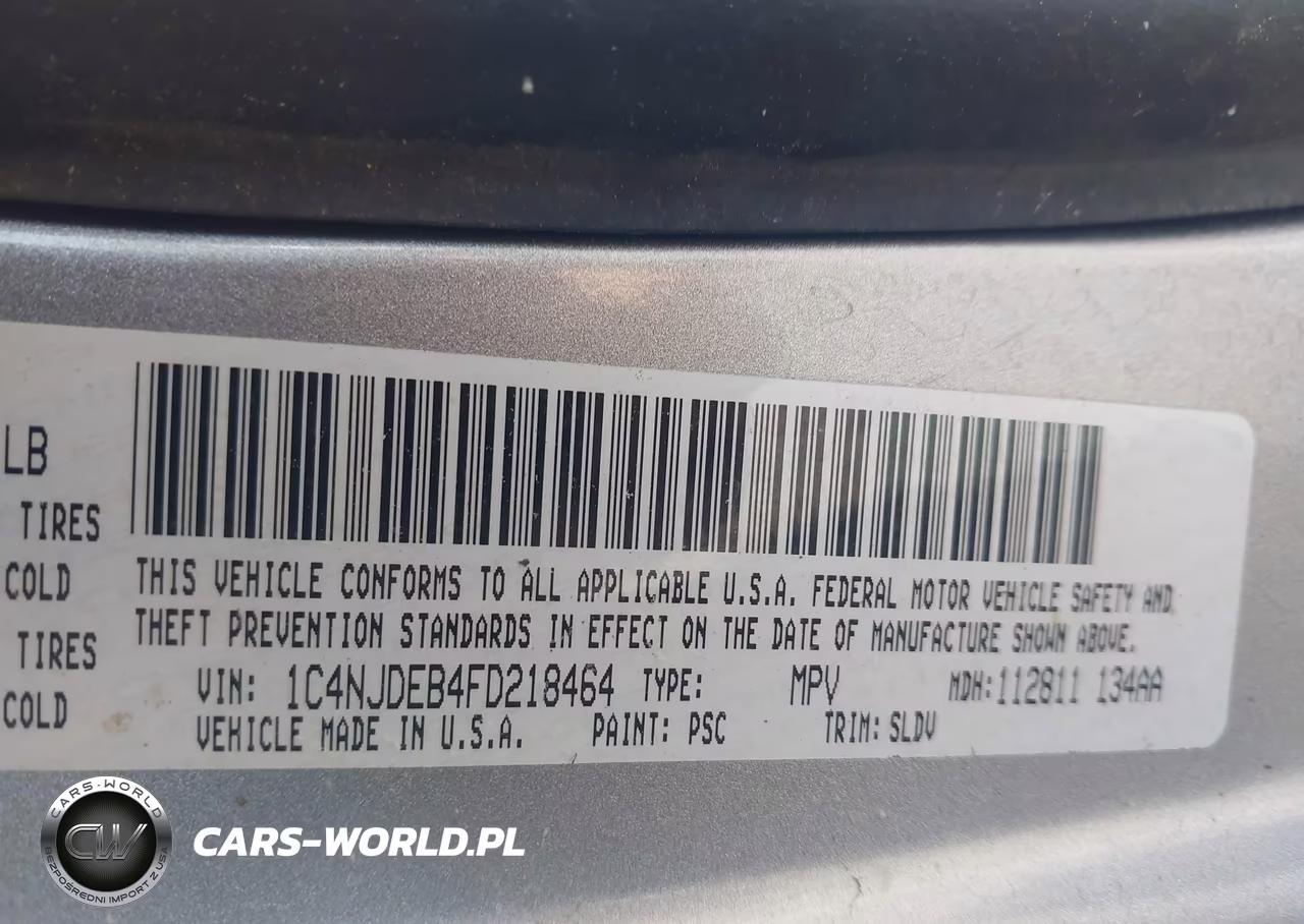2015 Jeep Compass Latitude VIN:1C4NJDEB4FD218464 - 9