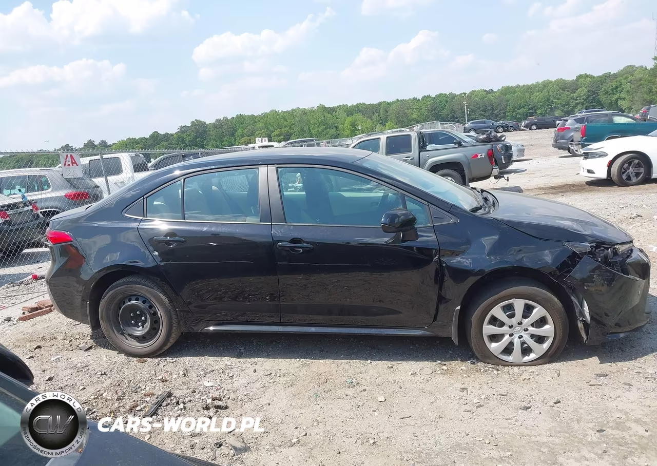 2026 Toyota Corolla Le VIN:5YFB4MDE0TP403786 - 13