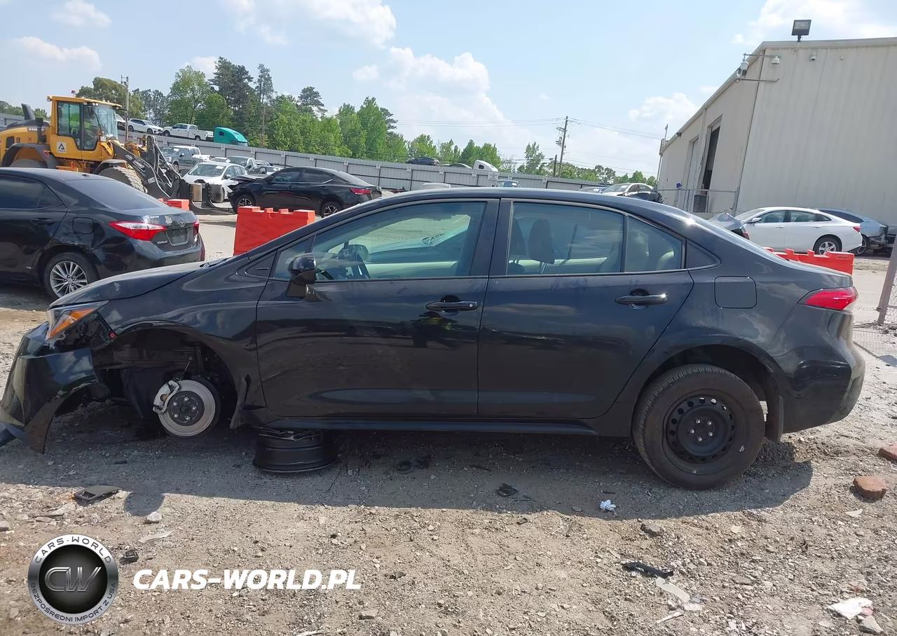 2026 Toyota Corolla Le VIN:5YFB4MDE0TP403786 - 14