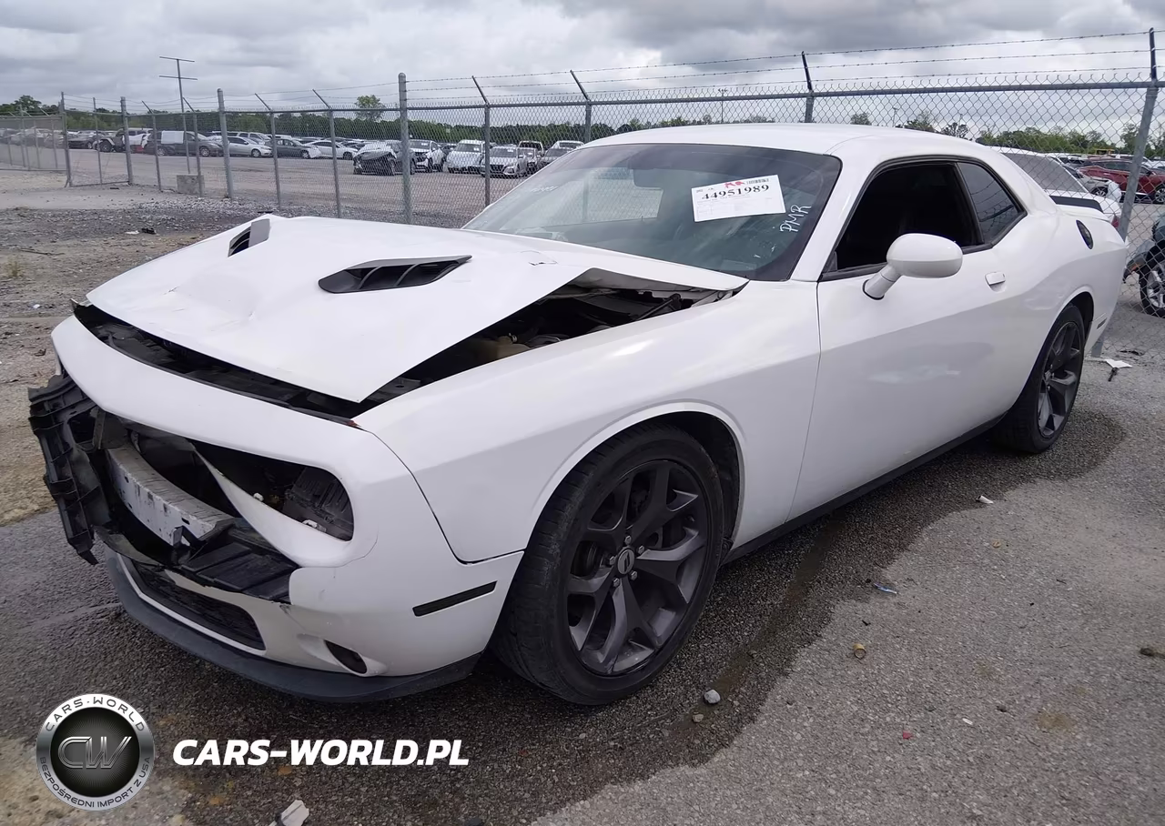2018 Dodge Challenger Sxt VIN:2C3CDZAG8JH311064 - 2