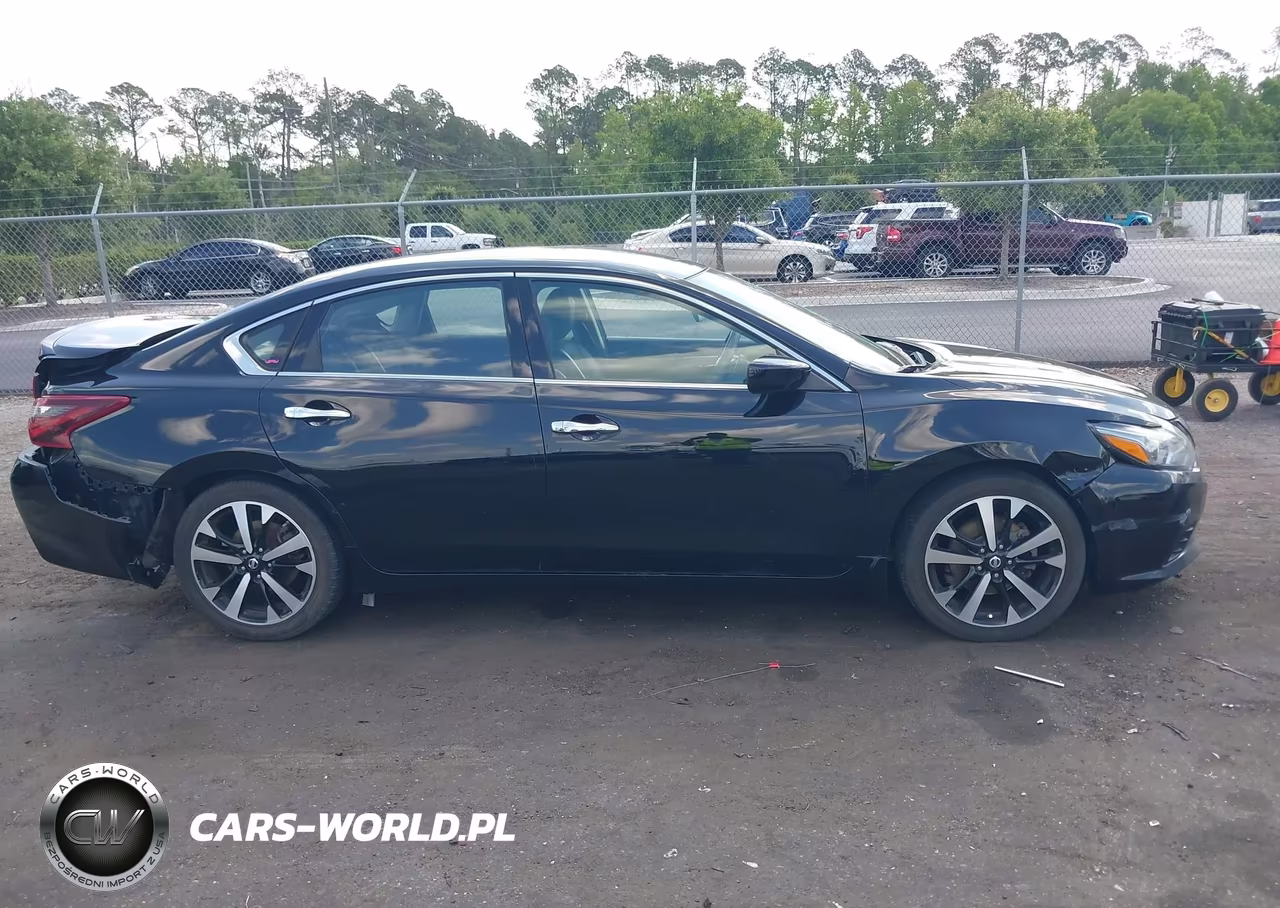 2018 Nissan Altima 2.5 Sr VIN:1N4AL3AP6JC219852 - 13