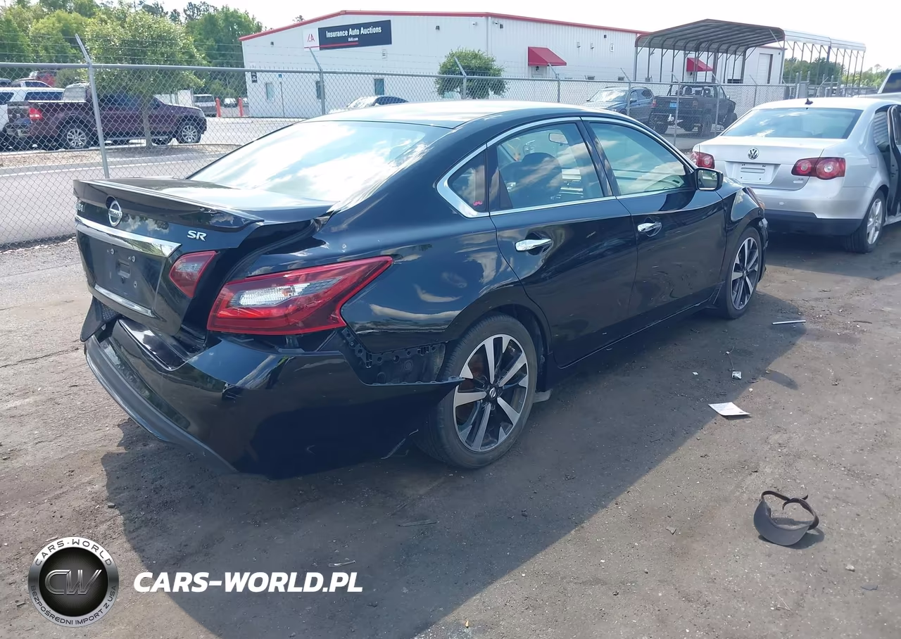 2018 Nissan Altima 2.5 Sr VIN:1N4AL3AP6JC219852 - 4