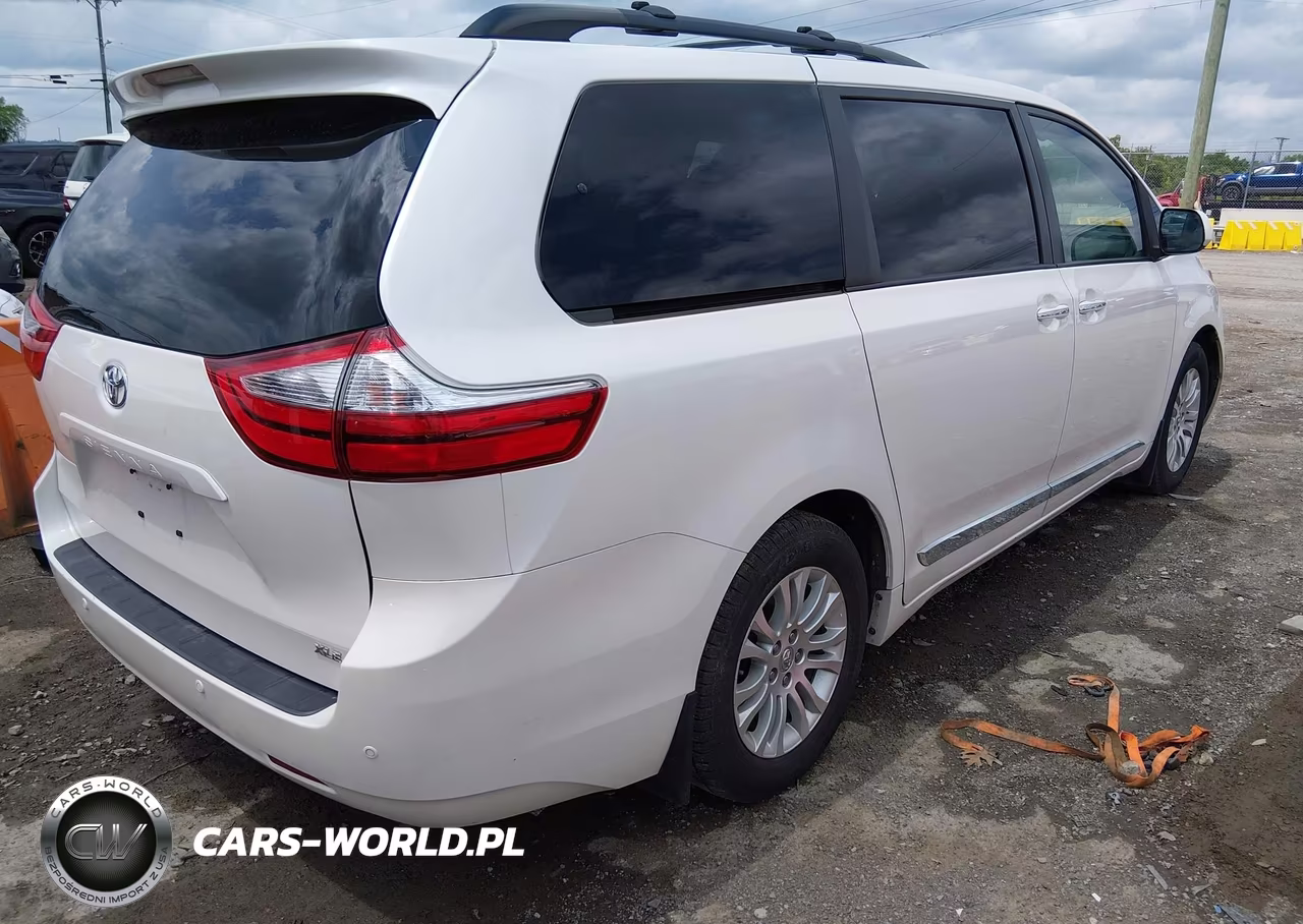 2017 Toyota Sienna Xle Premium 8 Passenger VIN:5TDYZ3DC2HS856861 - 4