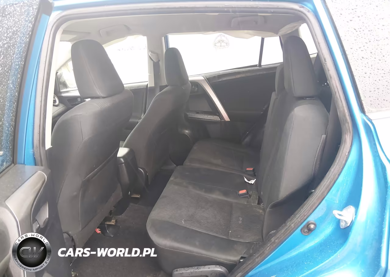 2018 Toyota Rav4 Le VIN:JTMBFREV7JD242360 - 8
