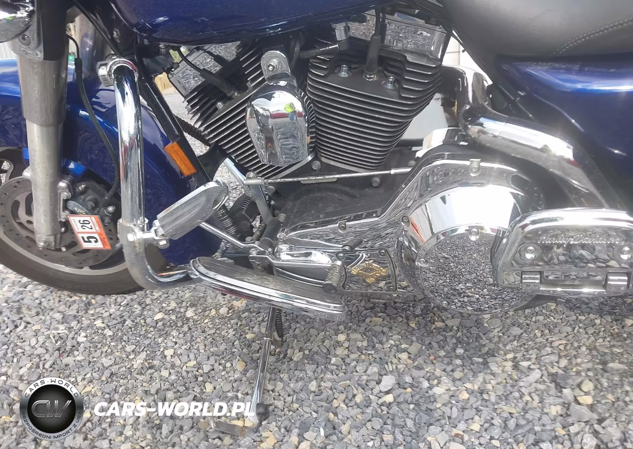 2006 Harley-Davidson Flhxi VIN:1HD1KBW136Y707032 - 9