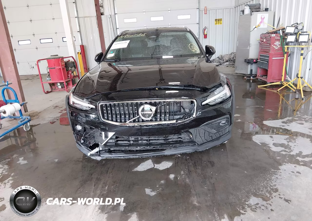 2025 Volvo V60 Cross Country Ultra, B5 Awd Gas (Mild Hybrid) VIN:YV4L12WL1S2148461 - 6