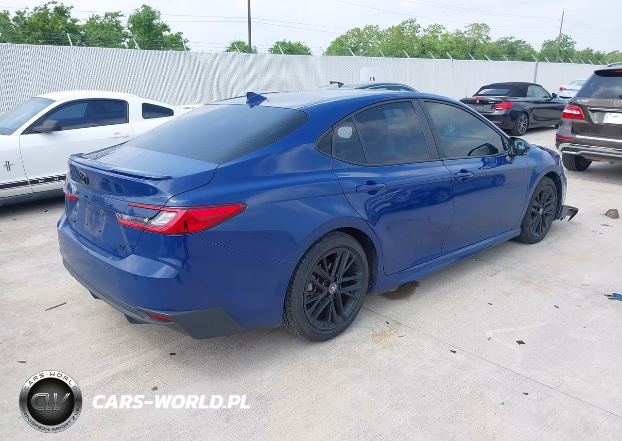 2025 Toyota Camry Se VIN:4T1DAACK4SU037741 - 4