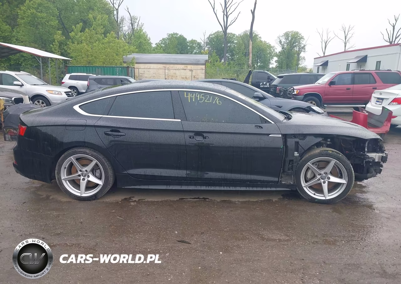 2018 Audi A5 2.0T Premium VIN:WAUENCF59JA089412 - 14