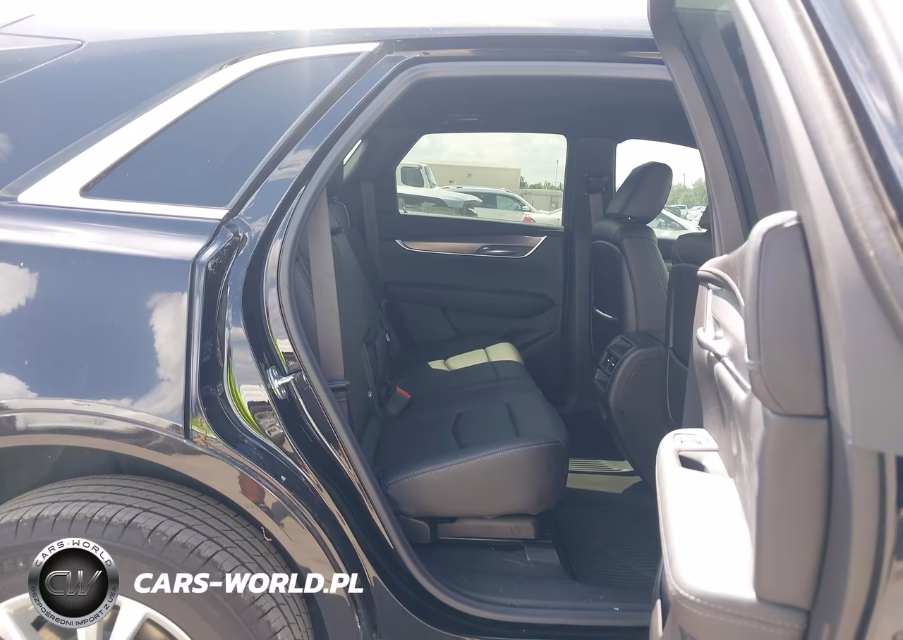 2025 Cadillac Xt5 Fwd Luxury VIN:1GYKNAR42SZ124642 - 8