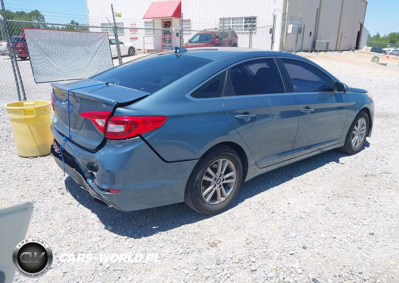 2016 Hyundai Sonata Se VIN:5NPE24AF9GH387039 - 4