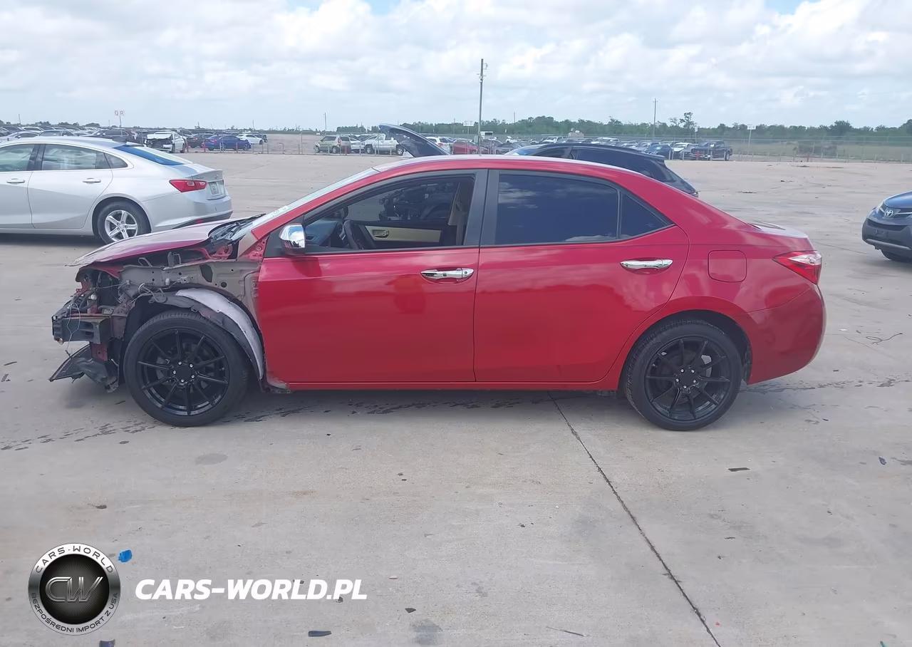 2018 Toyota Corolla Le VIN:2T1BURHE6JC003820 - 14