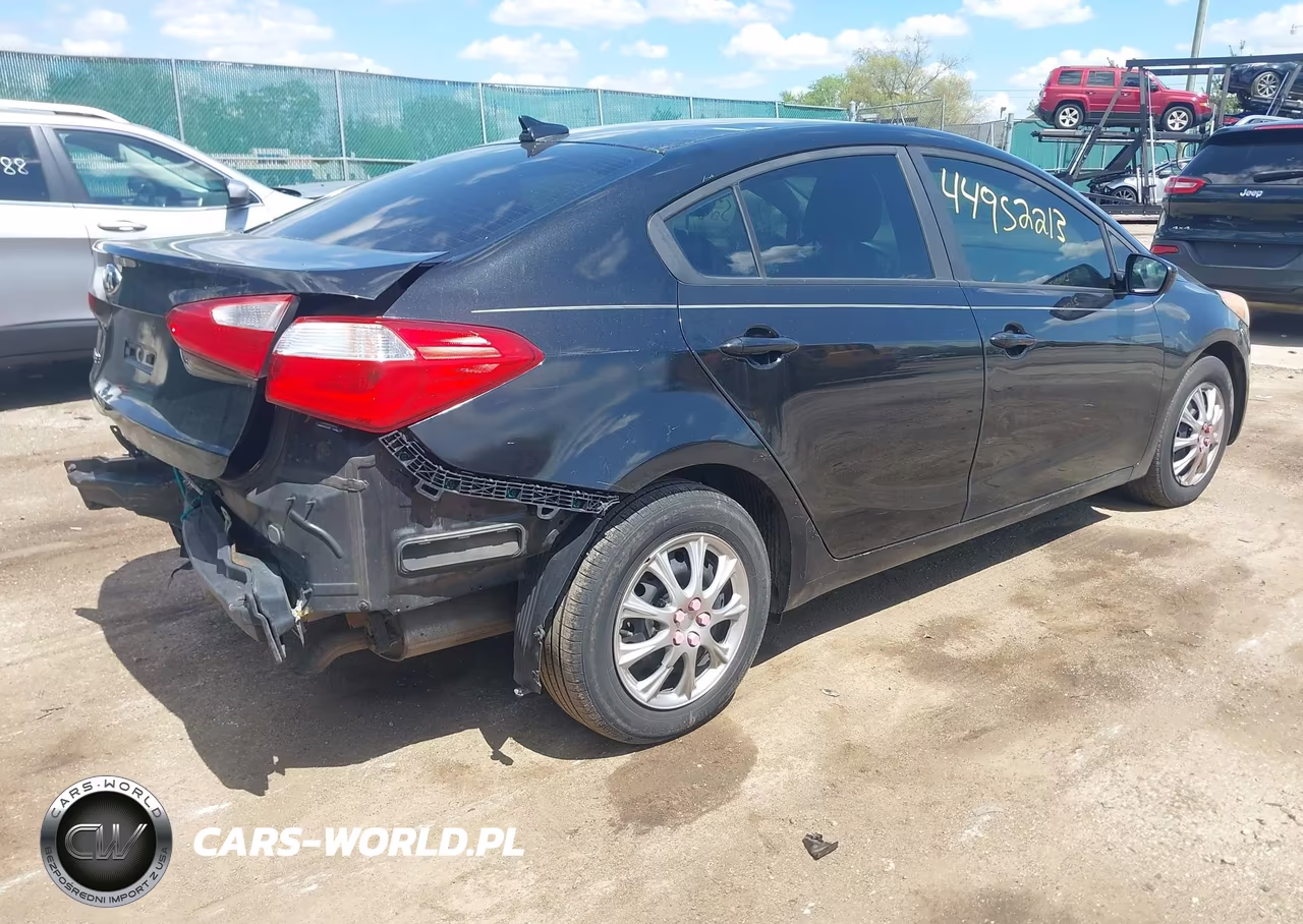 2016 Kia Forte Lx VIN:KNAFK4A65G5580709 - 4