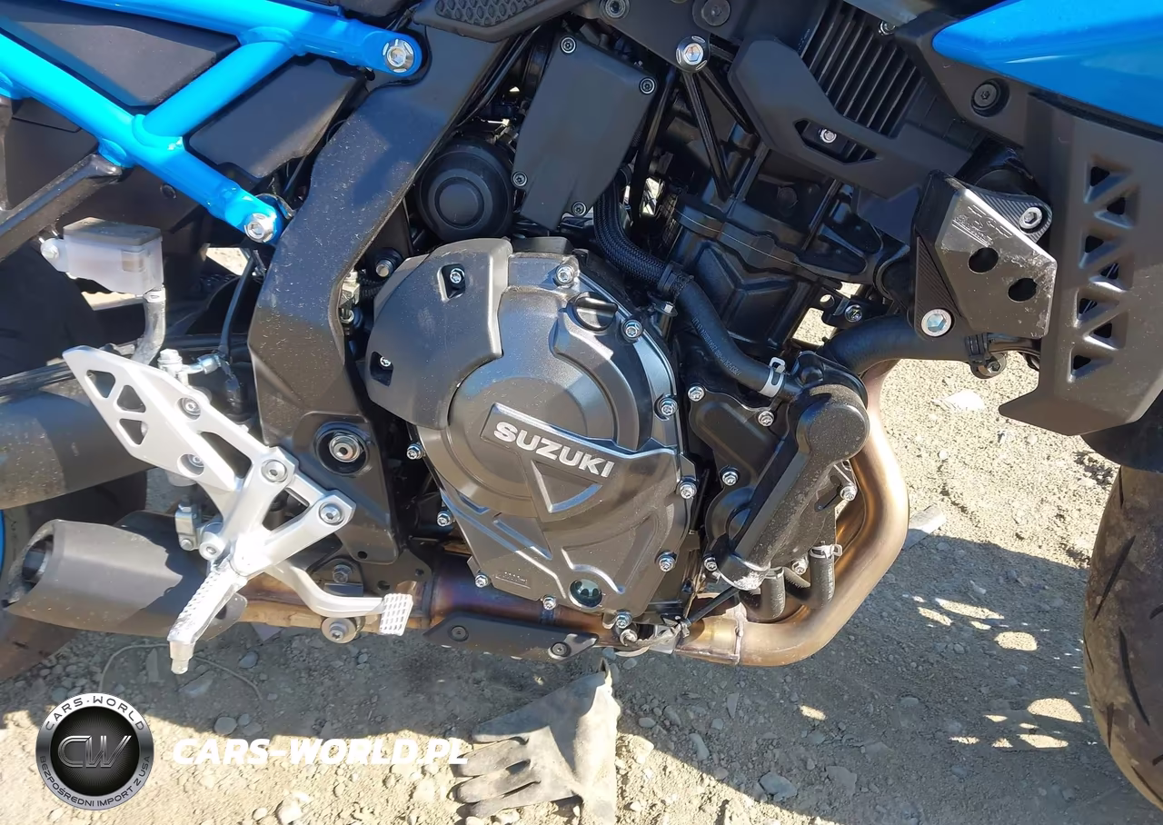 2024 Suzuki Gsx800 R VIN:JS1EM11B4R7101072 - 8