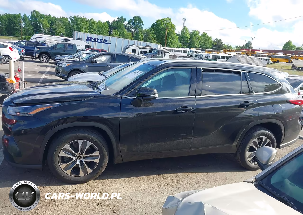 2022 Toyota Highlander Xle VIN:5TDGZRAH0NS139854 - 14