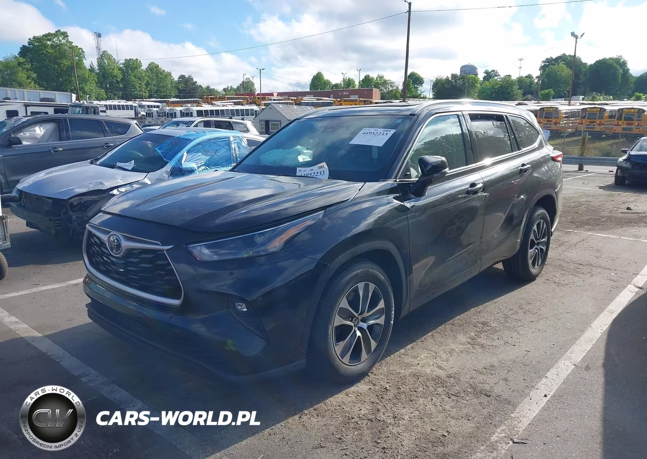 2022 Toyota Highlander Xle VIN:5TDGZRAH0NS139854 - 2