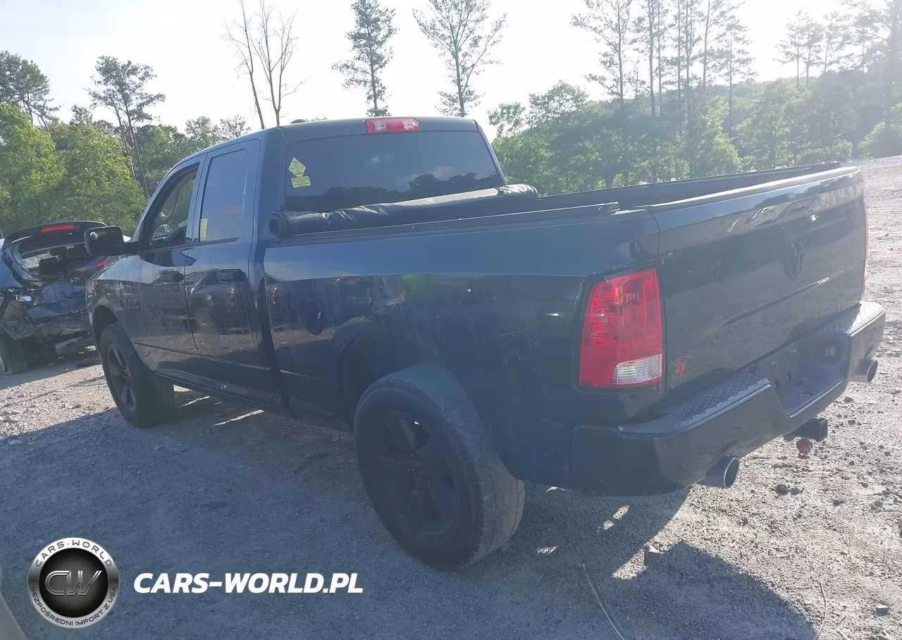 2016 Ram 1500 Express VIN:1C6RR6FG7GS108206 - 14