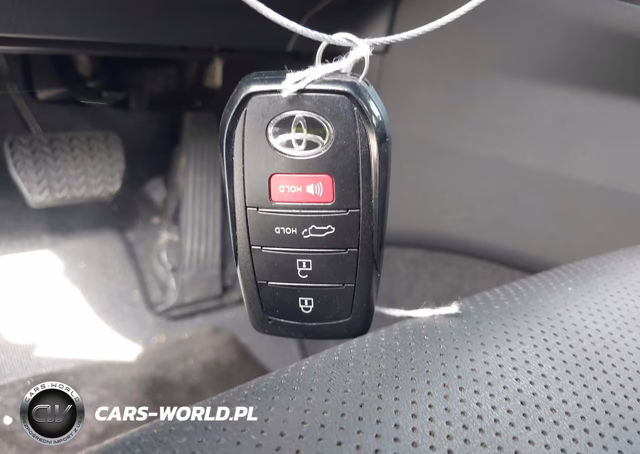 2024 Toyota Prius Prime Xse Premium VIN:JTDACACU1R3030863 - 11