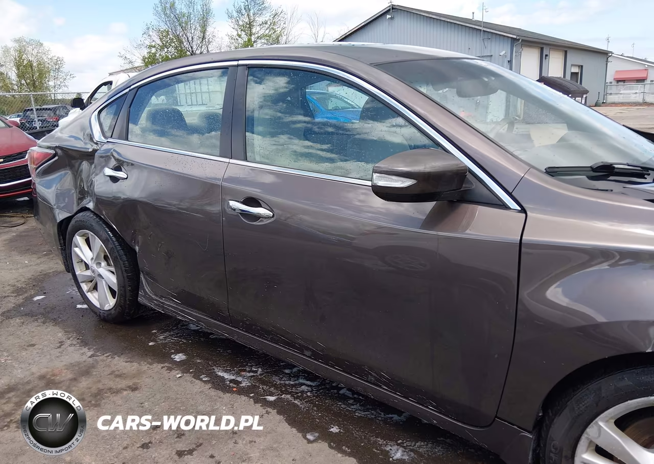2015 Nissan Altima 2.5 Sv VIN:1N4AL3AP4FC157682 - 14