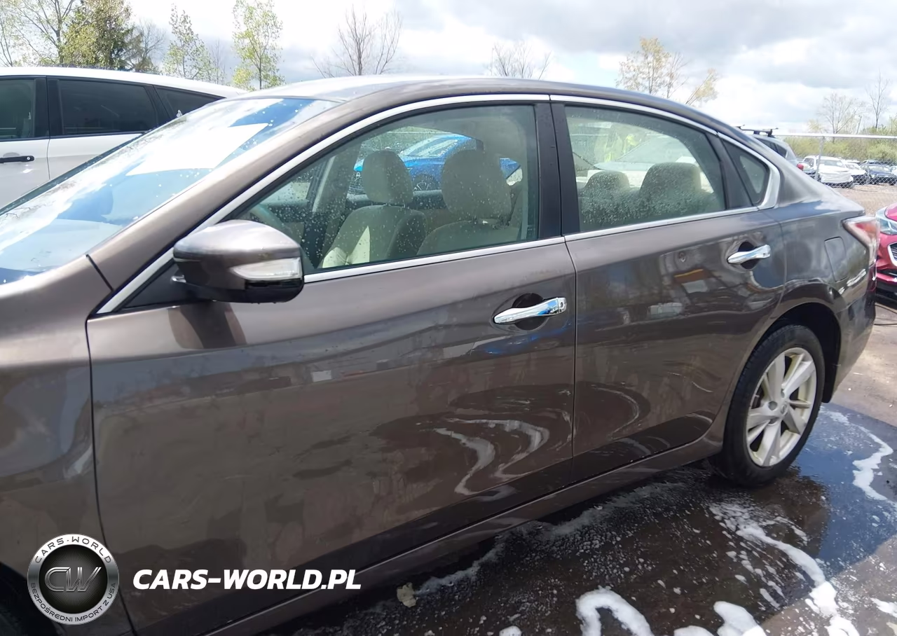 2015 Nissan Altima 2.5 Sv VIN:1N4AL3AP4FC157682 - 15